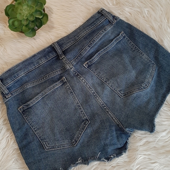 Banana Republic - Picture 3 of 4